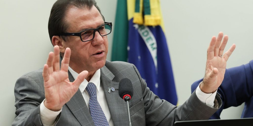 ministerio-do-trabalho-atualiza-normas-de-trabalho-com-eletricidade