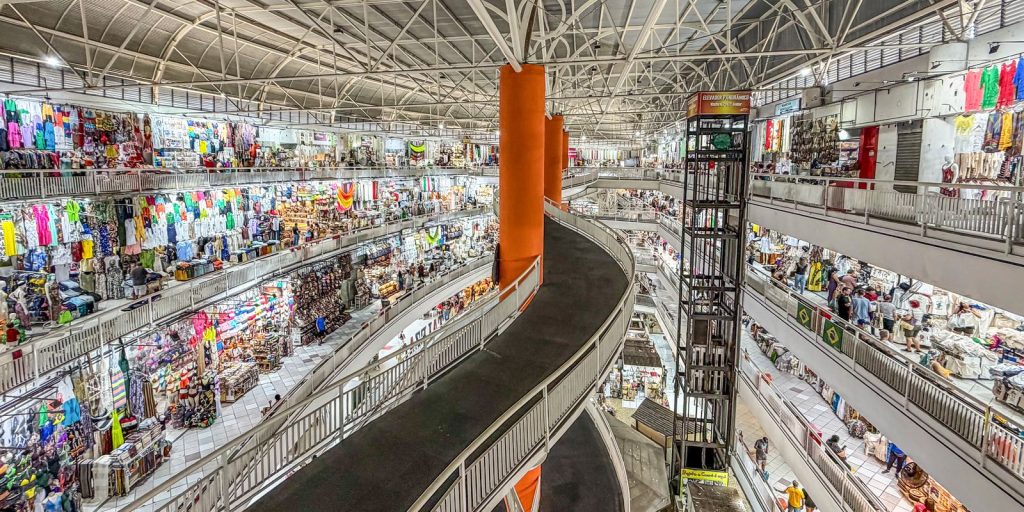 acordo-regulamenta-trabalho-no-comercio-em-feriados